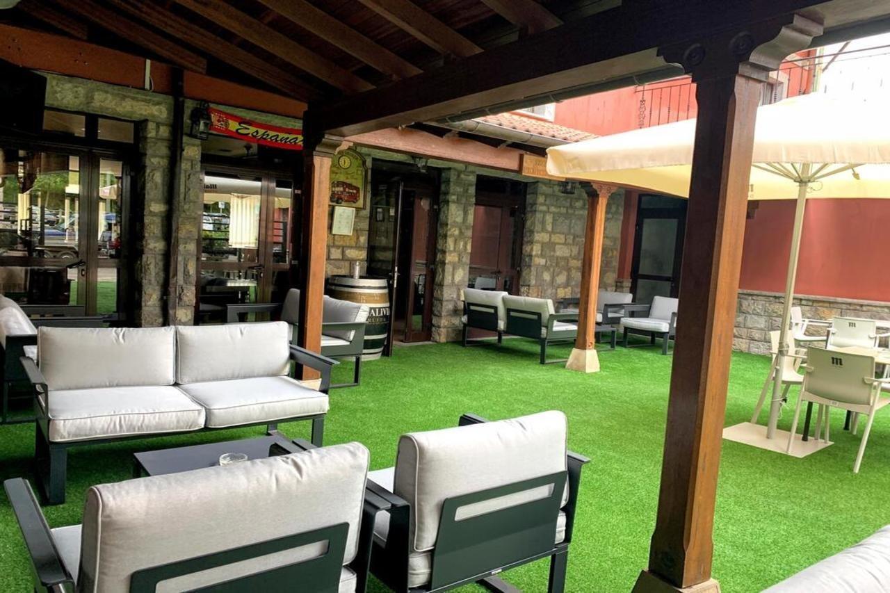 Hotel - Apartamentos Pena Santa Benia De Onis エクステリア 写真