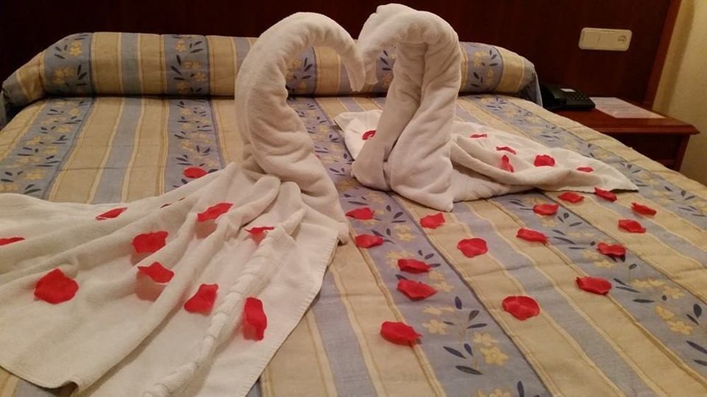 Hotel - Apartamentos Pena Santa Benia De Onis エクステリア 写真