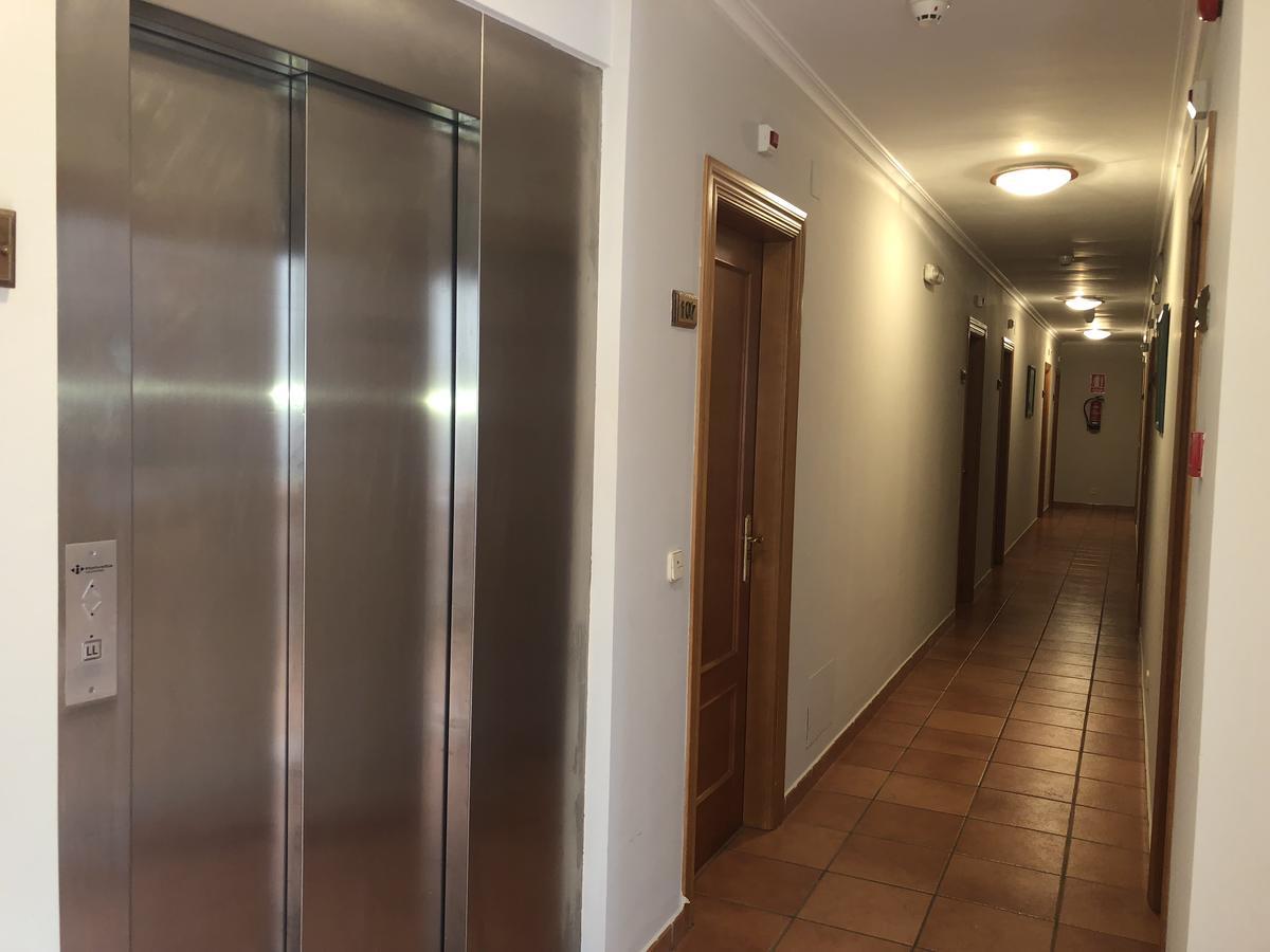 Hotel - Apartamentos Pena Santa Benia De Onis エクステリア 写真