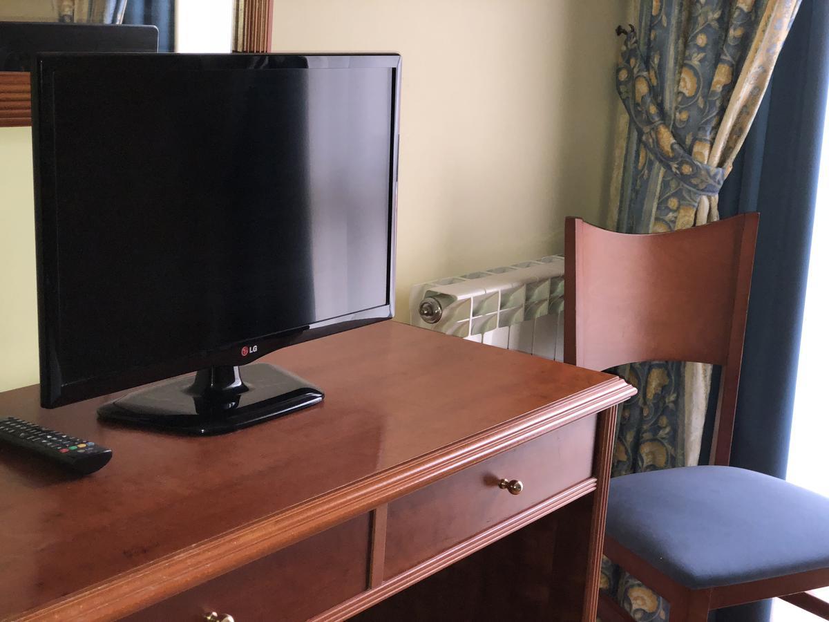 Hotel - Apartamentos Pena Santa Benia De Onis エクステリア 写真