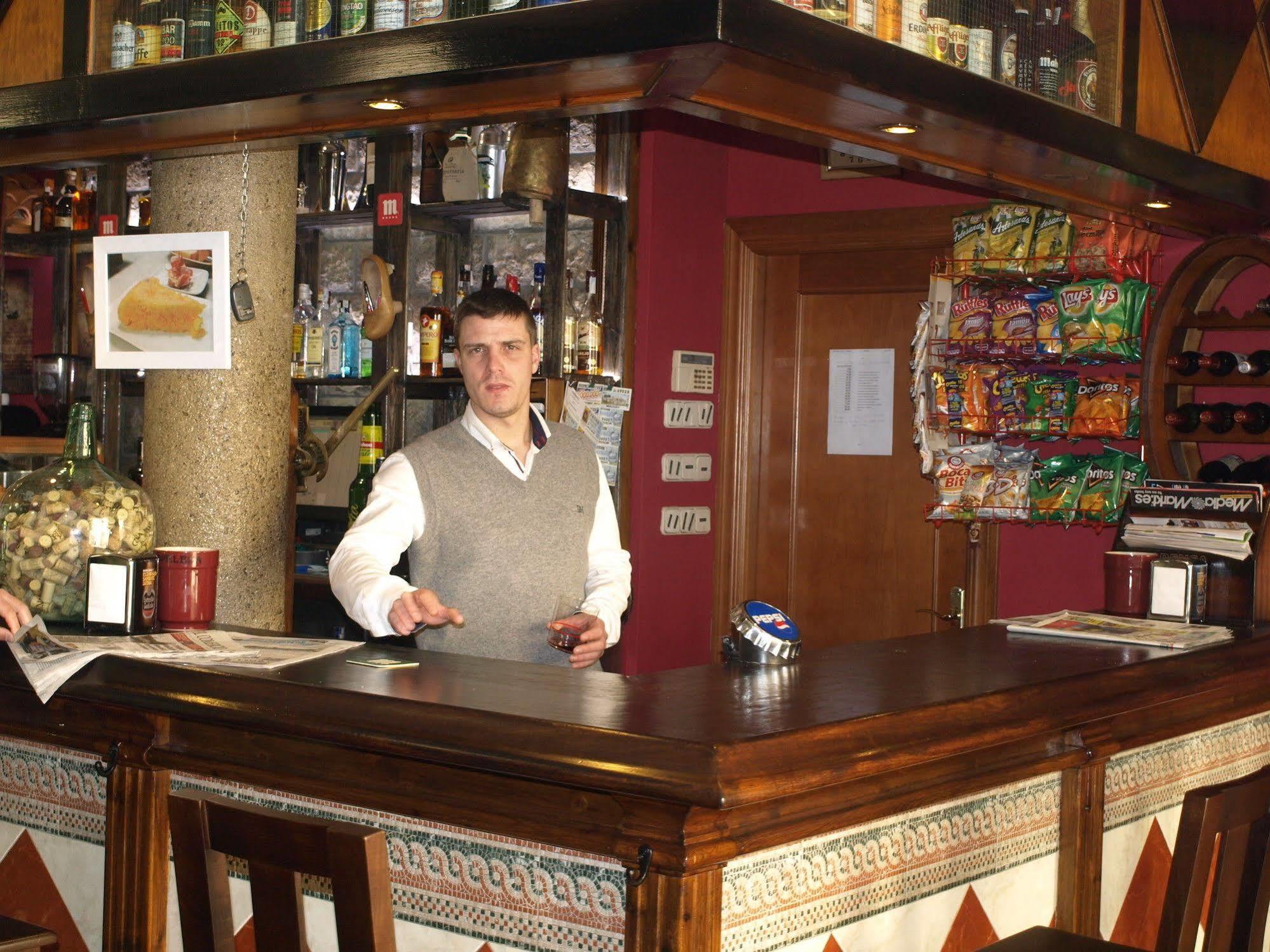 Hotel - Apartamentos Pena Santa Benia De Onis エクステリア 写真